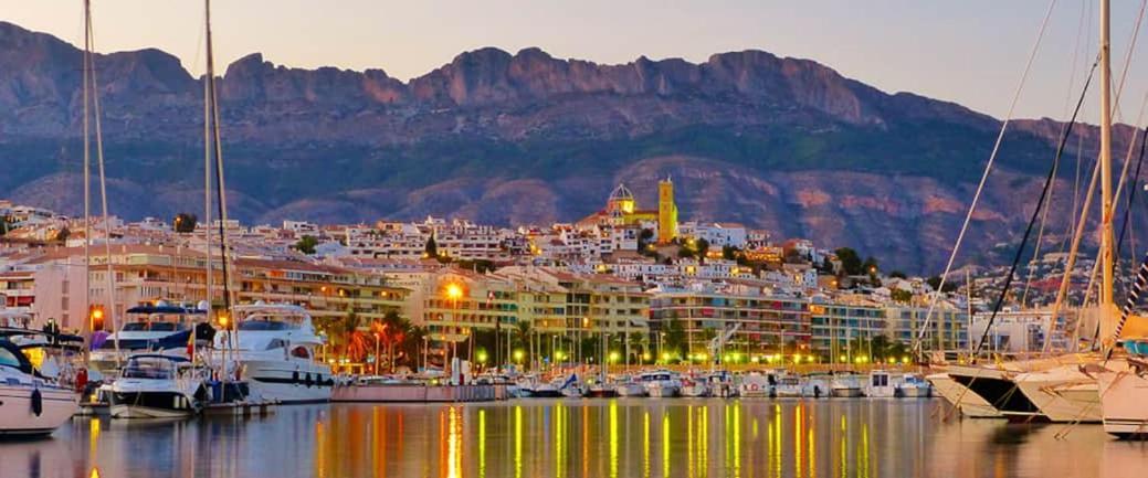 Luxurious Appartement Mediterraneo ألتيا المظهر الخارجي الصورة